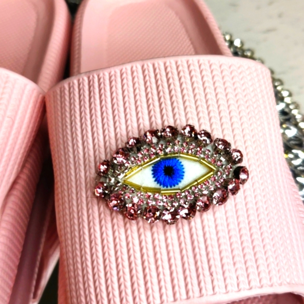 Pink Evil eye Rhinestone slides - Picture 4 of 7